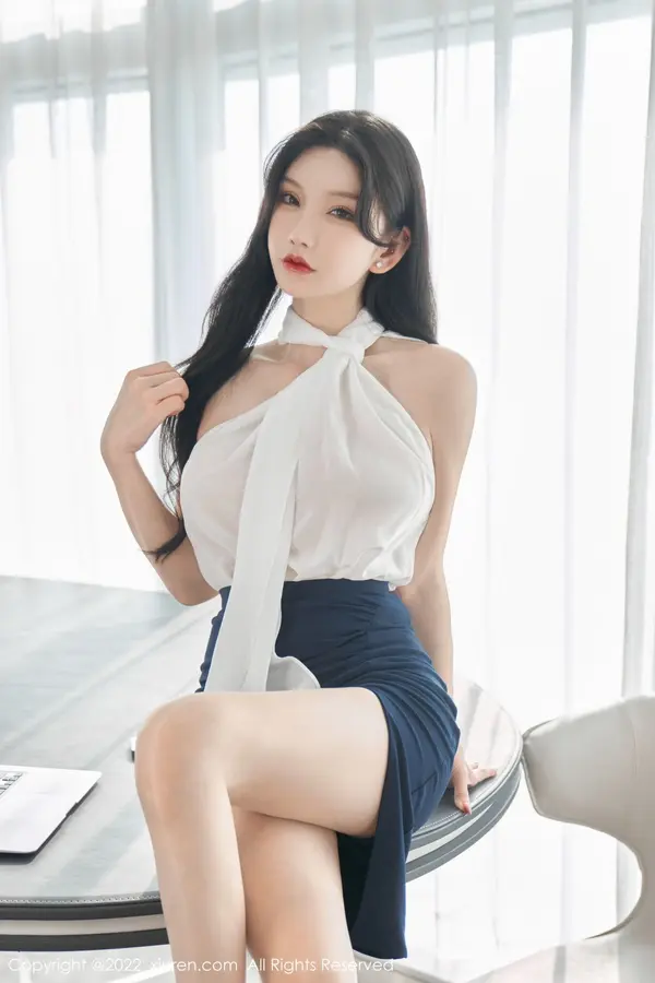 Vol. 05948 周于希Sally(71P)