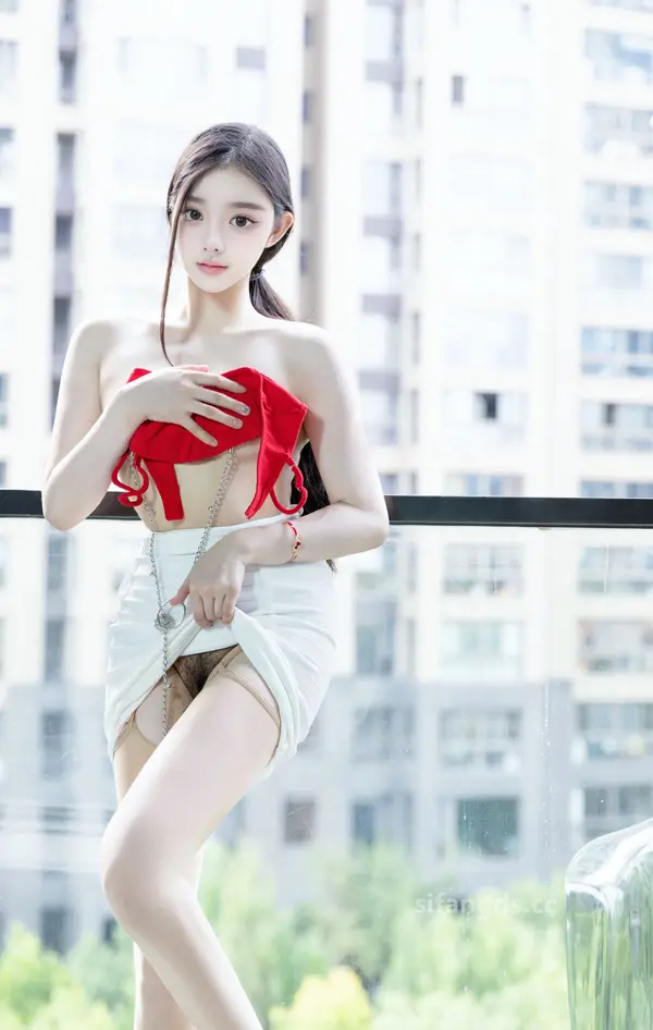 Vol. 8794 龙雪儿《私购流出》(61P + 1V)