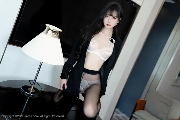 Vol. 09918 樱桃小阑子(99P)
