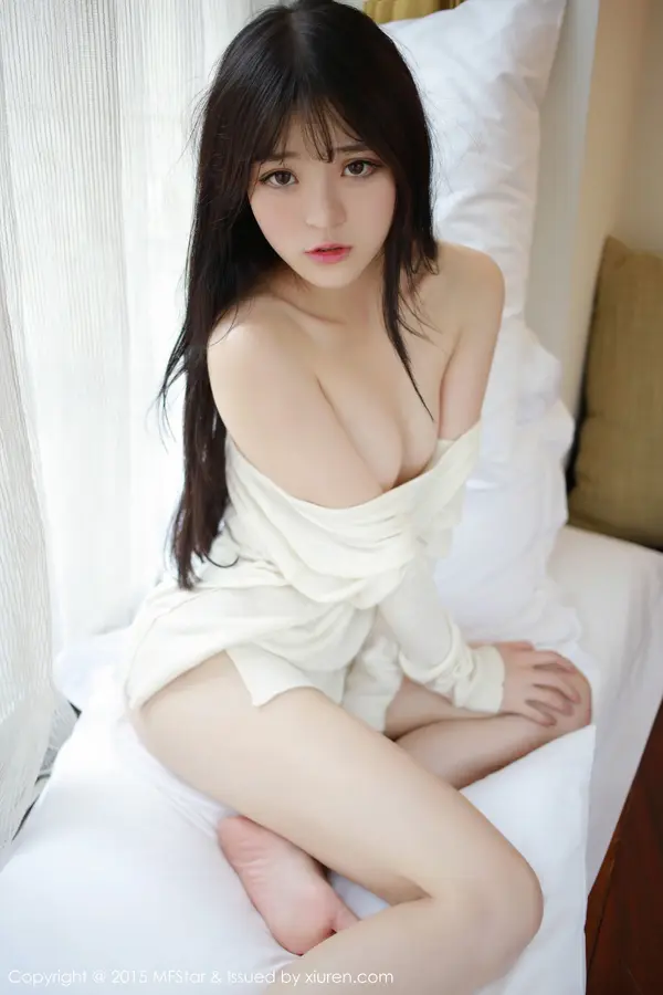 Vol. 0029 伊小七MoMo(52P)