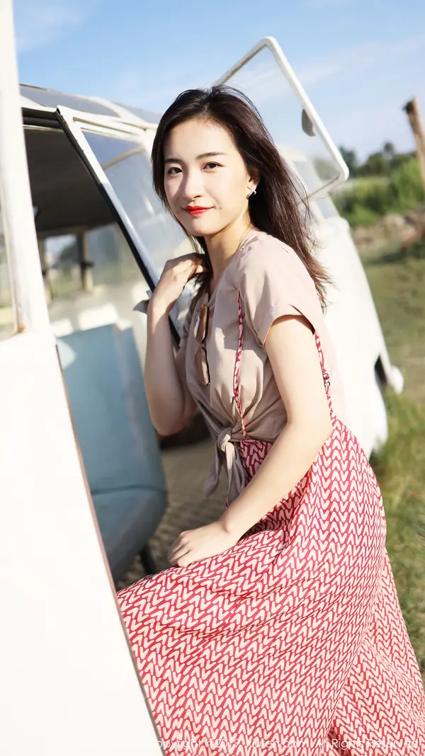 Vol. 01718 艺儿拿铁(64P)