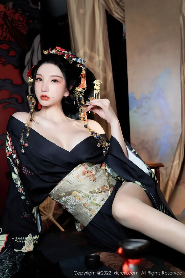 Vol. 05537 周于希Sally(81P)