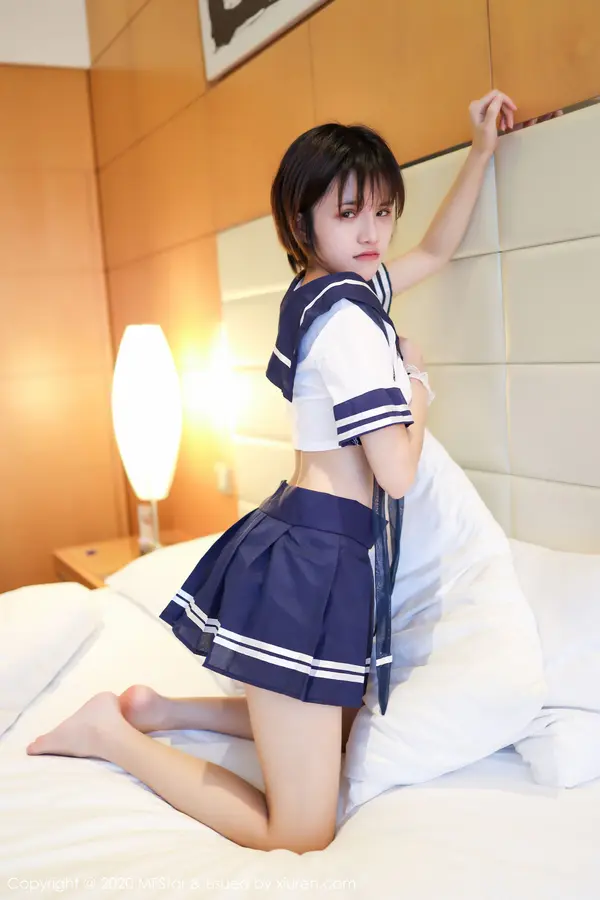 Vol. 0252 小姿2002(51P)