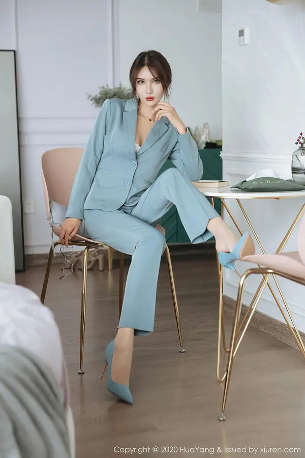 Vol. 0295 Emily顾奈奈(73P)