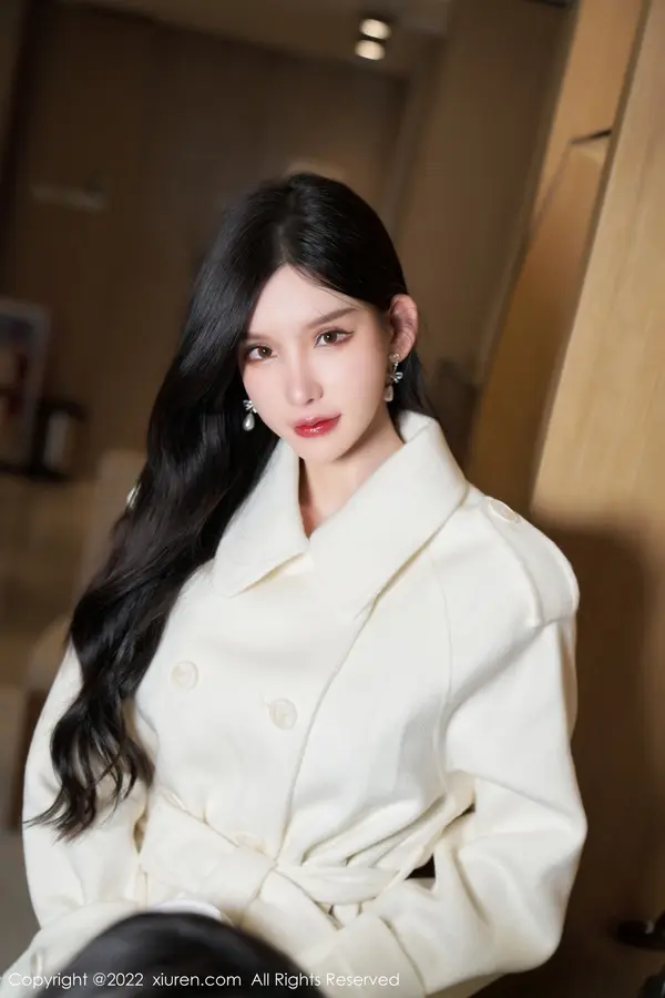 Vol. 04594 周于希Sally(71P)