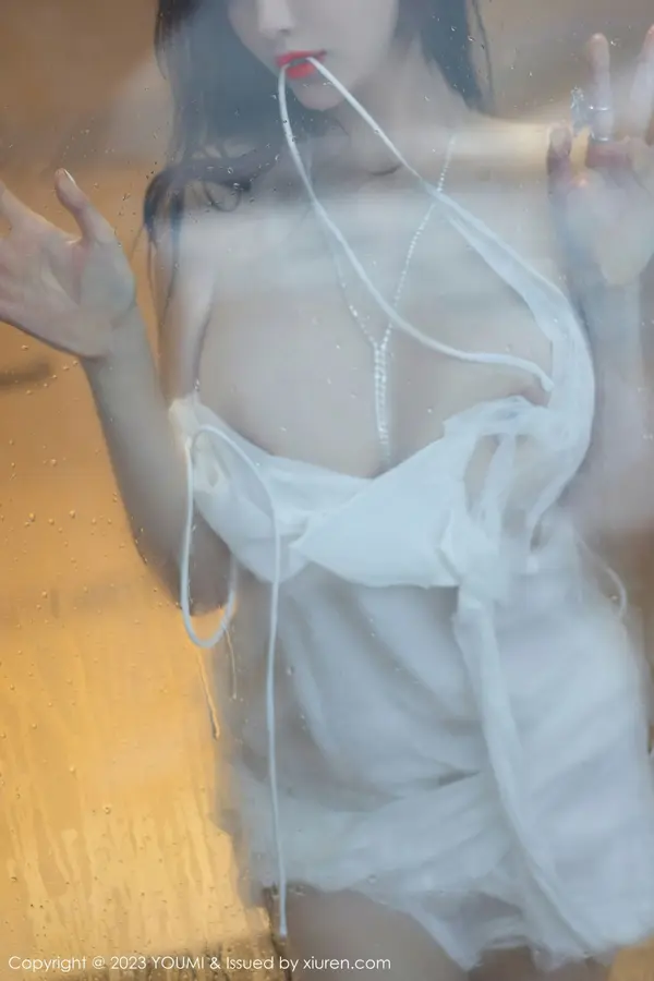 Vol. 0897 Carol周妍希(74P)