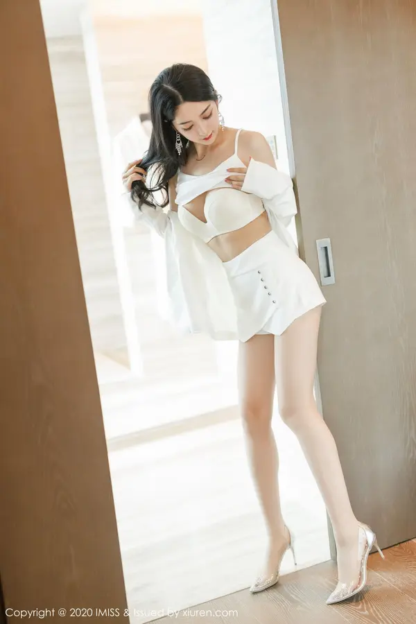 Vol. 0484 Angela小热巴(74P)