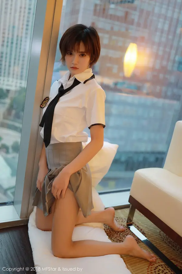 Vol. 0172 小姿2002(52P)
