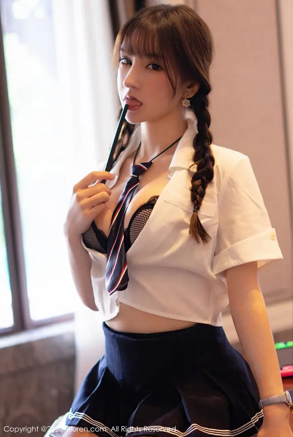 Vol. 02559 周于希Sandy(81P)