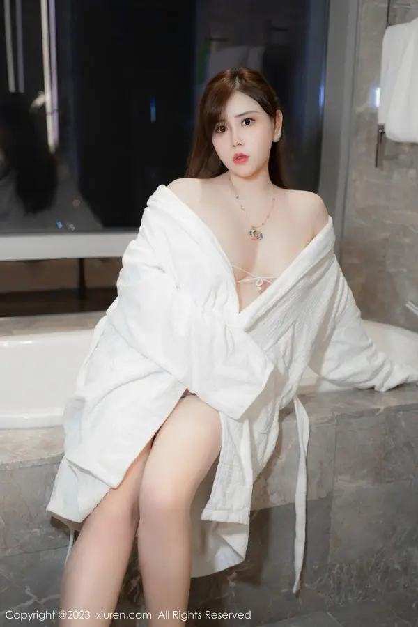 Vol. 07450 王婉悠Queen(46P)
