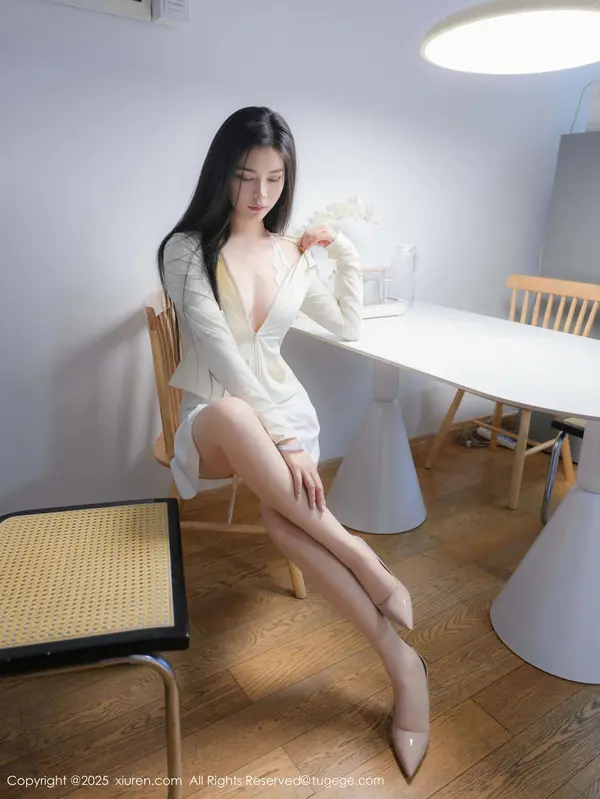 Vol. 10325 雪糕CiCi(73P)