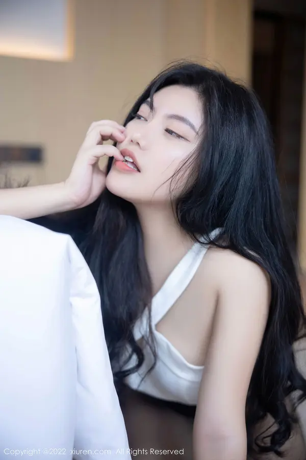Vol. 05518 吴小小(70P)