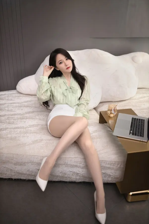 鱼子酱Fish《雨后彩虹》(140P)