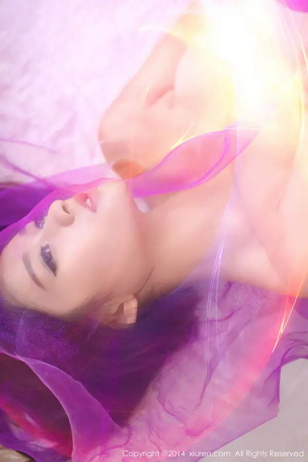 Vol. 00244 史雨姐姐(51P)