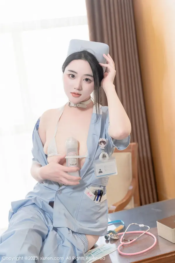 Vol. 06868 汐汐爱吃草莓(63P)