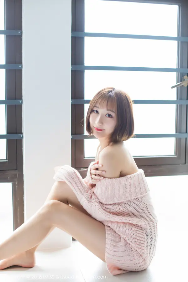 Vol. 0240 九尾Ivy(54P)