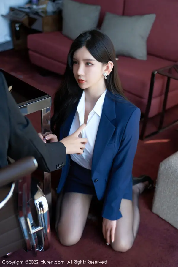 Vol. 04708 周于希Sally(83P)