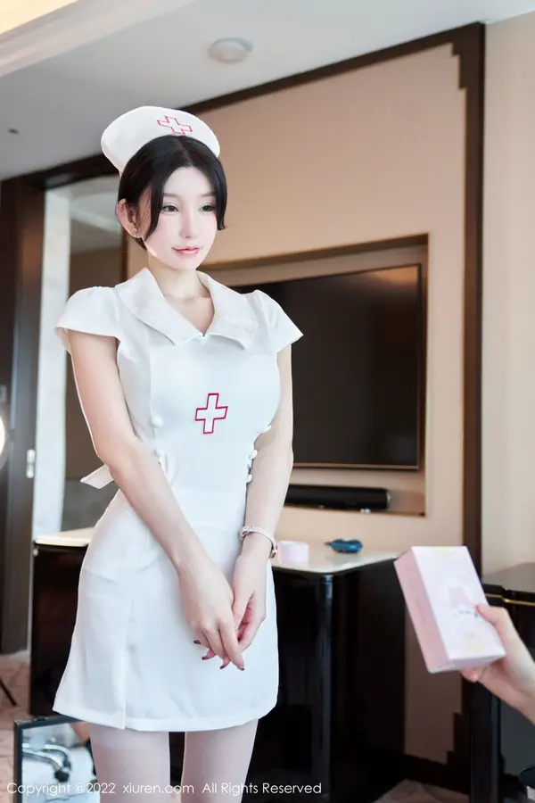 Vol. 05746 周于希Sally(81P)