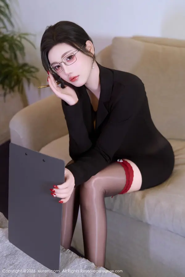 Vol. 11230 杨晨晨(76P)