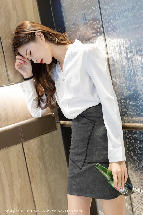 Vol. 0432 杨紫嫣Cynthia(57P)