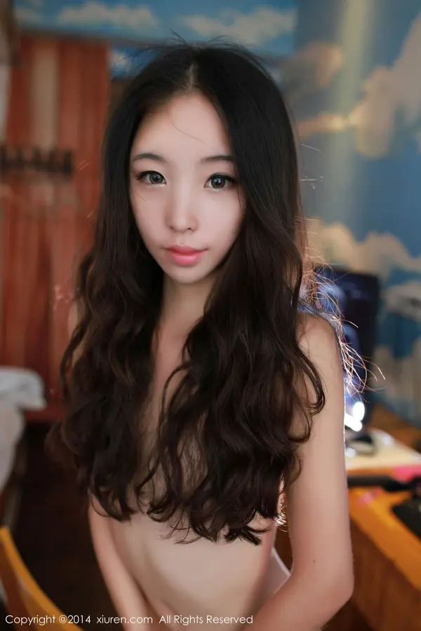Vol. 00219 Christine(62P)
