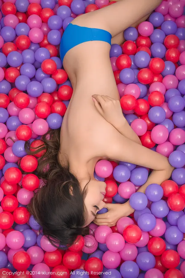 Vol. 00230 Cassie(52P)