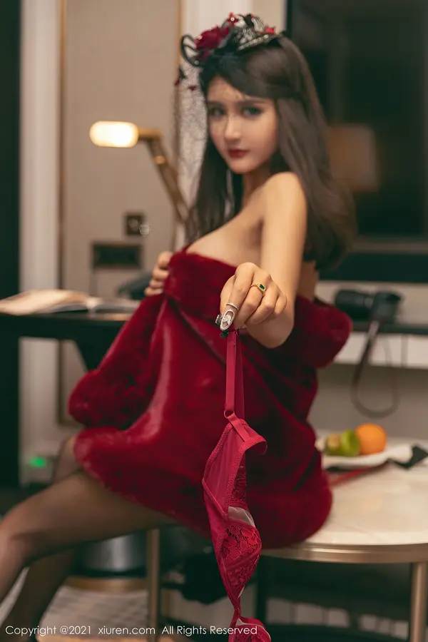 Vol. 03548 Emily尹菲(61P)