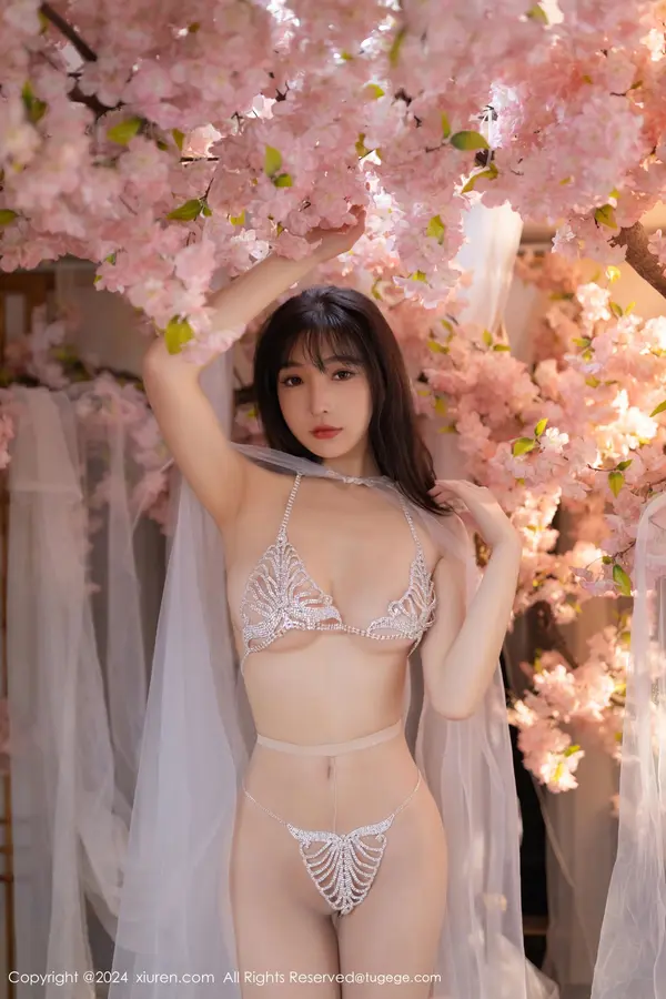 Vol. 08807 陆萱萱(81P)