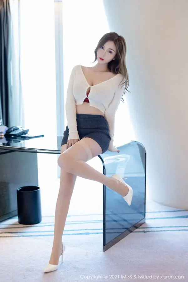Vol. 0555 Lavinia肉肉(53P)