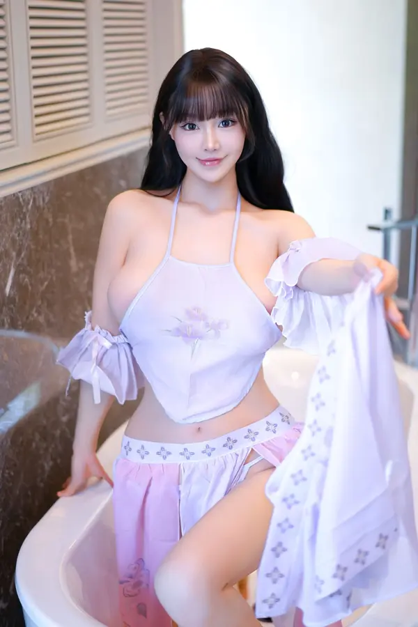 Vol. 1180 心上可《私购流出》(121P + 1V)