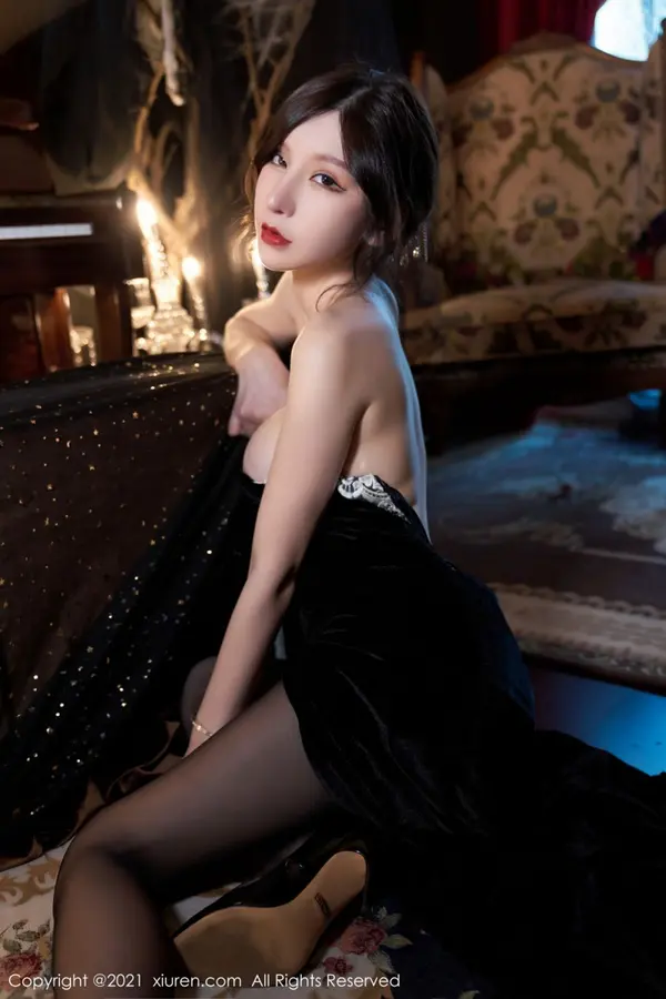 Vol. 03879 周于希Sandy(86P)