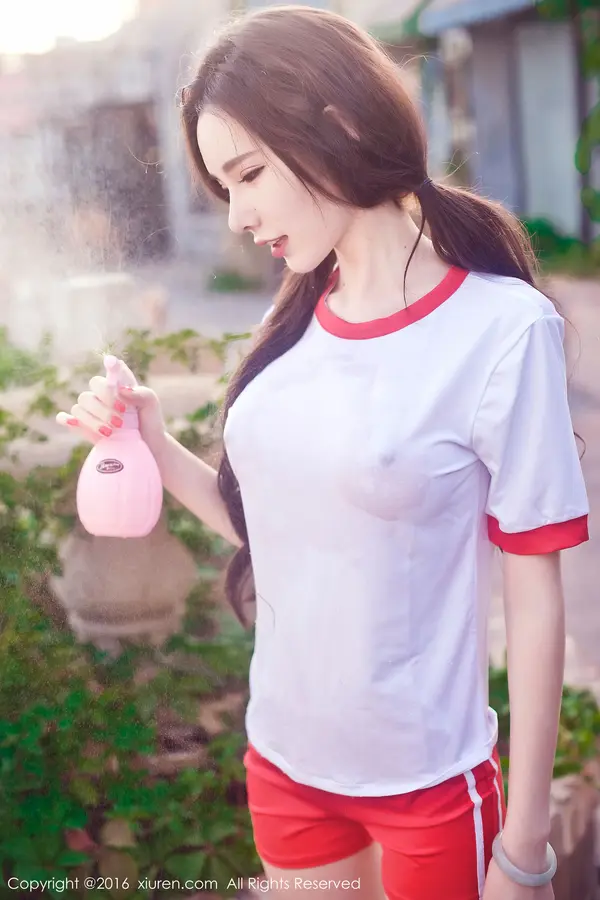 Vol. 00669 萌琪琪Irene(71P)