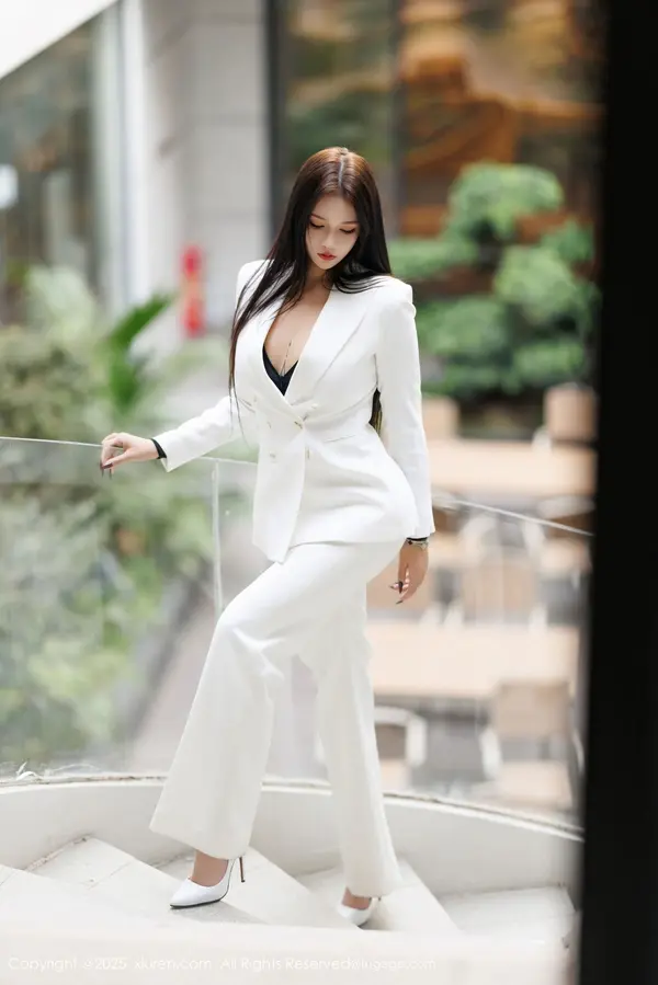 Vol. 09755 娜比(92P)