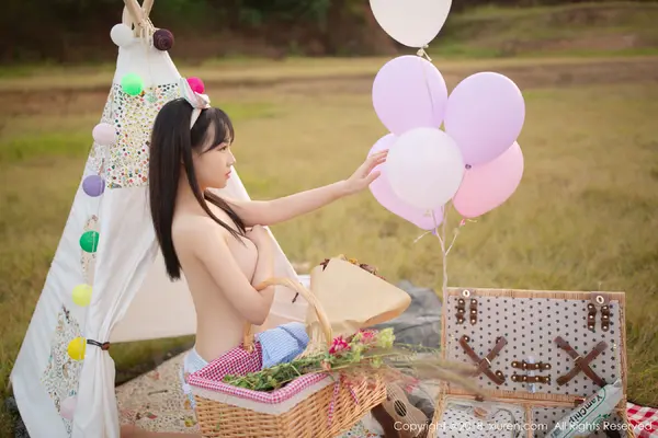 Vol. 01207 徐微微mia(81P)