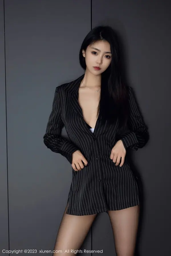 Vol. 06677 可乐Vicky(78P)