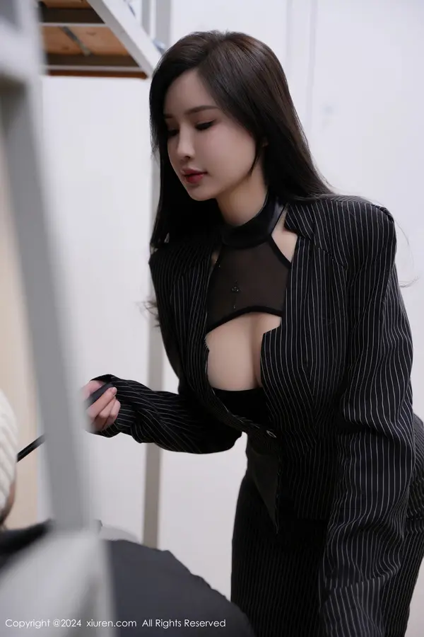Vol. 08239 Carol周妍希X(65P)