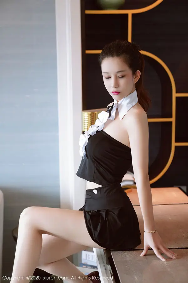 Vol. 02729 张雨萌(43P)