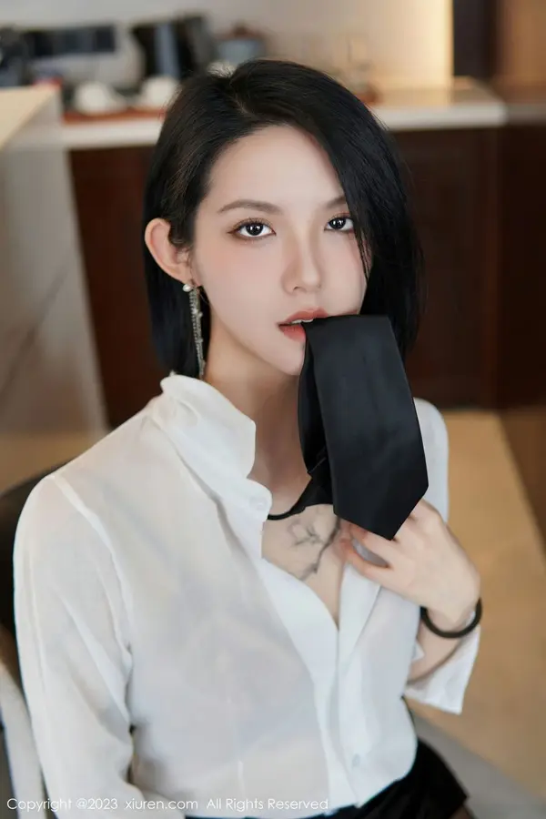 Vol. 06158 乔一一(81P)
