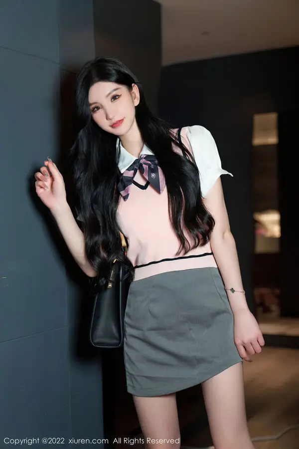 Vol. 05285 周于希Sally(87P)