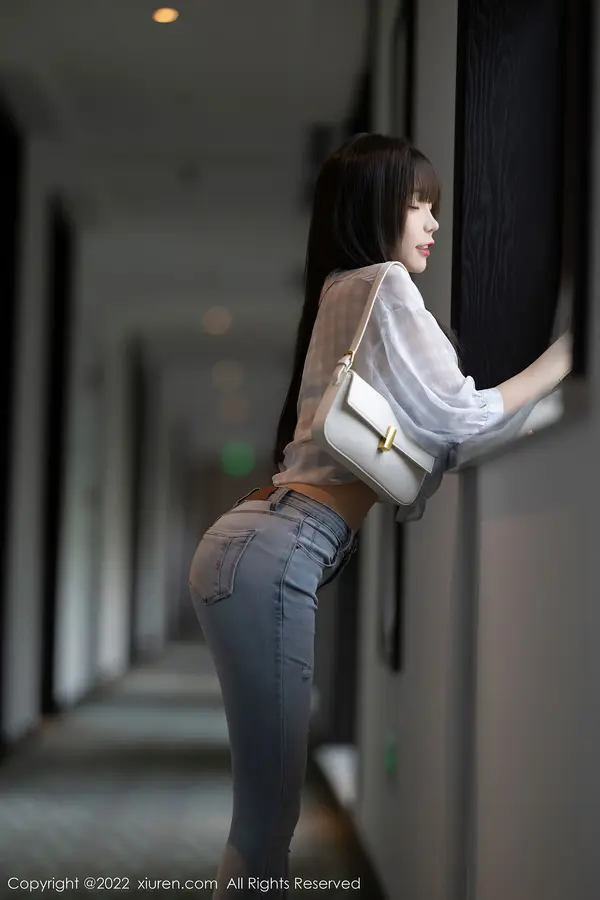 Vol. 04976 芝芝Booty(111P)