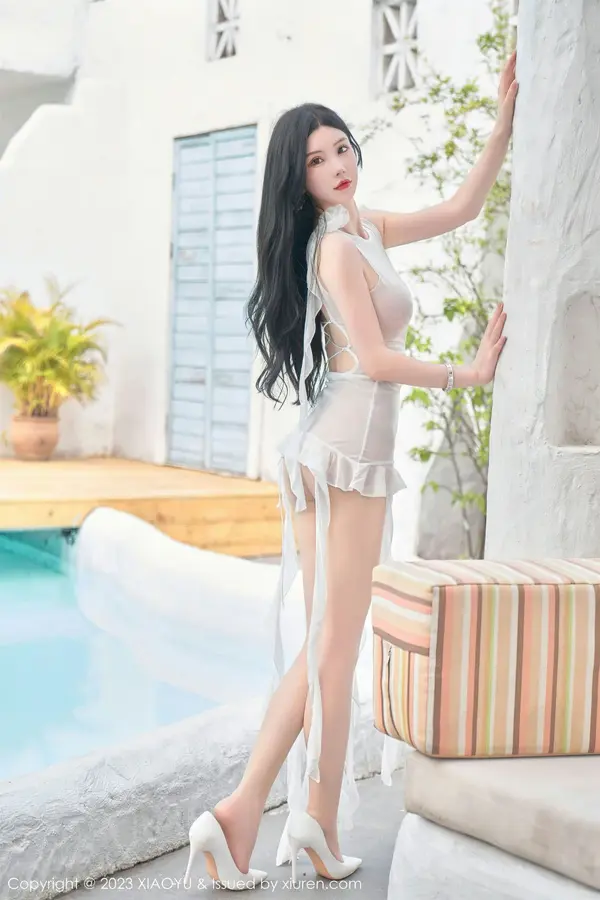 Vol. 07049 周于希Sally(90P)
