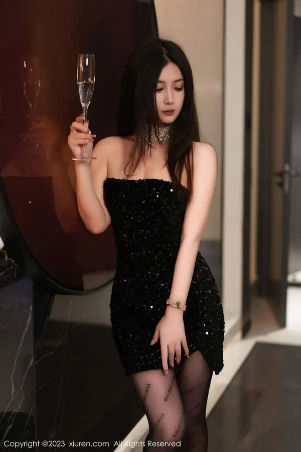 Vol. 06244 laura阿姣(91P)