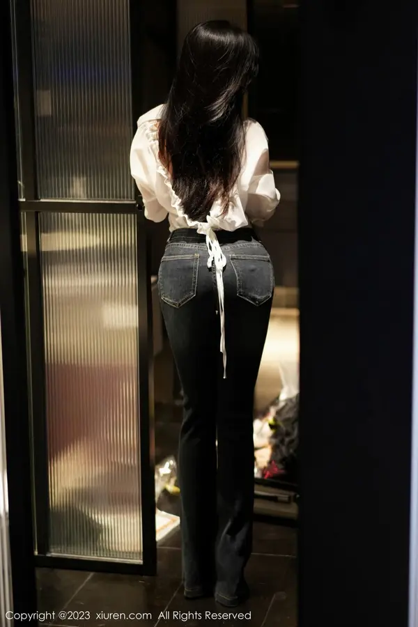 Vol. 07645 谭小灵(107P)