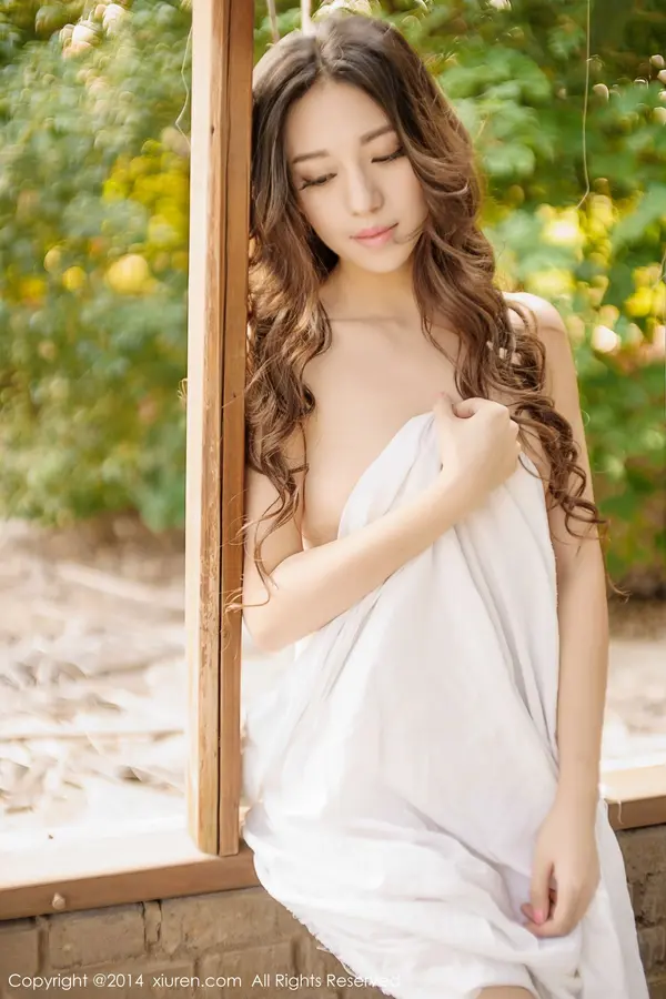 Vol. 00230 Cassie(52P)