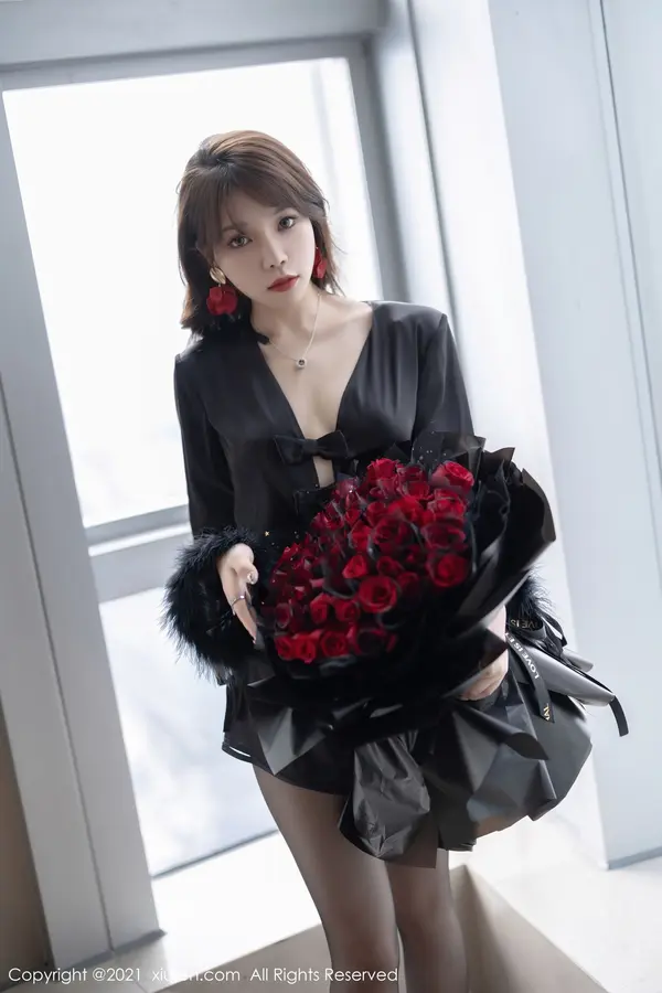 Vol. 04205 芝芝(85P)