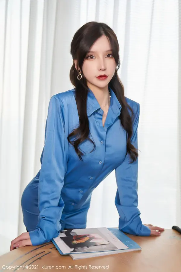 Vol. 03904 周于希Sandy(72P)
