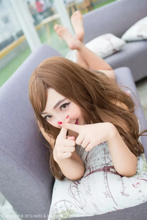 Vol. 0075 黄歆苑(49P)