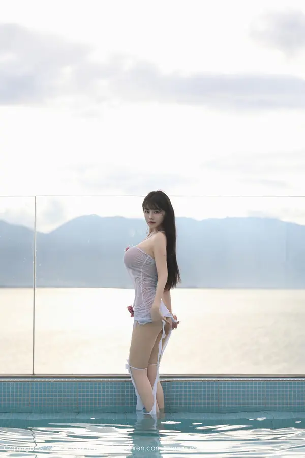 Vol. 1097 心上可Flora(57P)