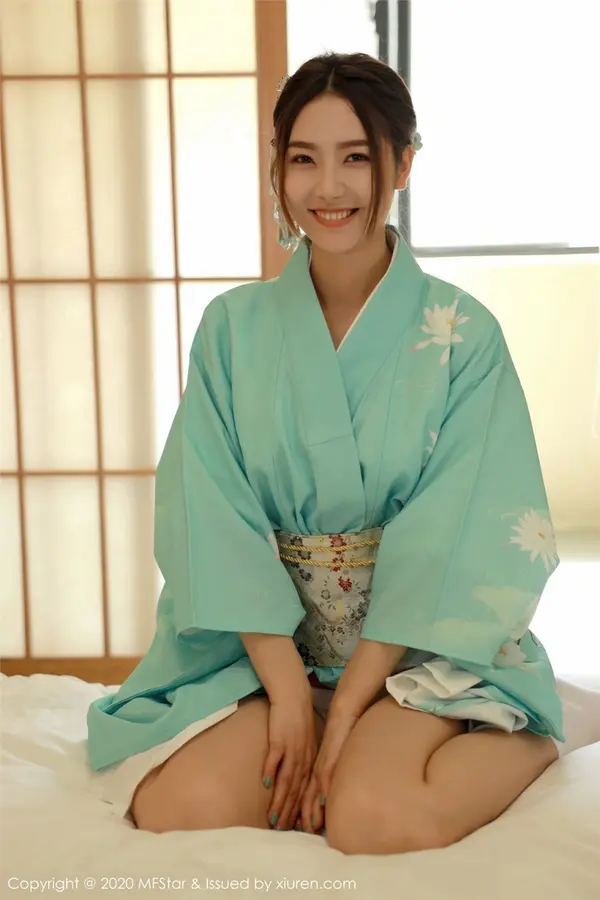 Vol. 0332 方子萱(73P)