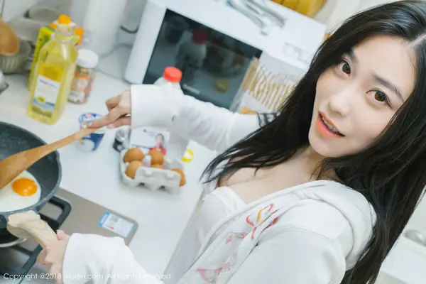 Vol. 01024 许诺Sabrina(83P)